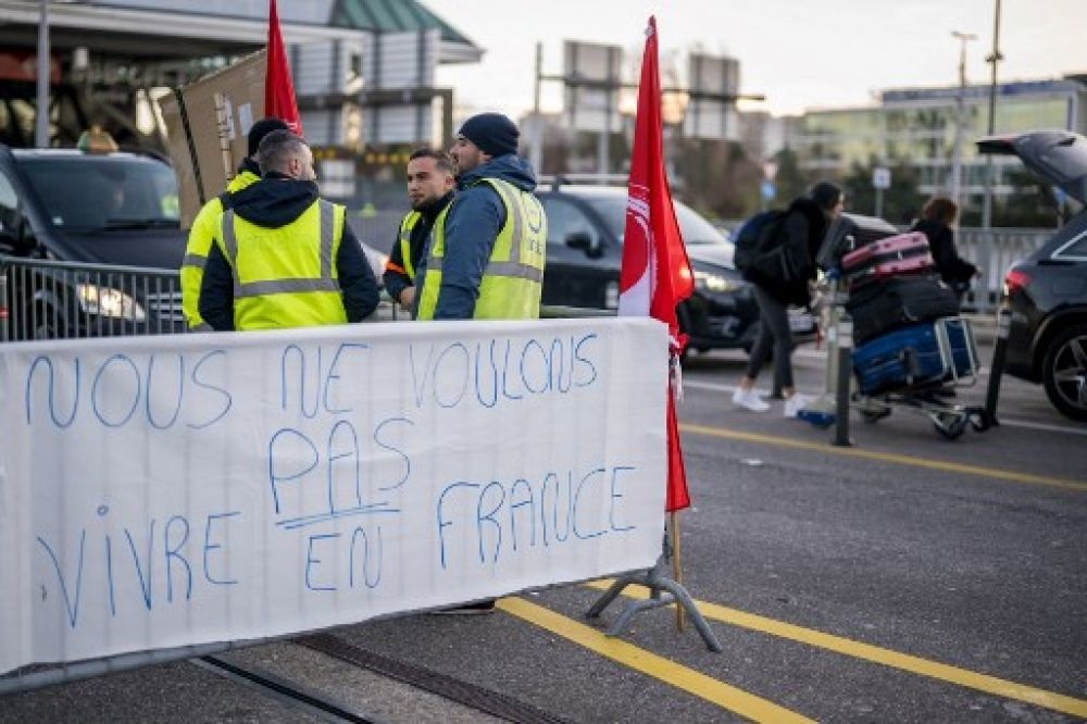 After Initial Crisis , Deal  Struck  To  End  Geneva Airport  Dnata employees Strike